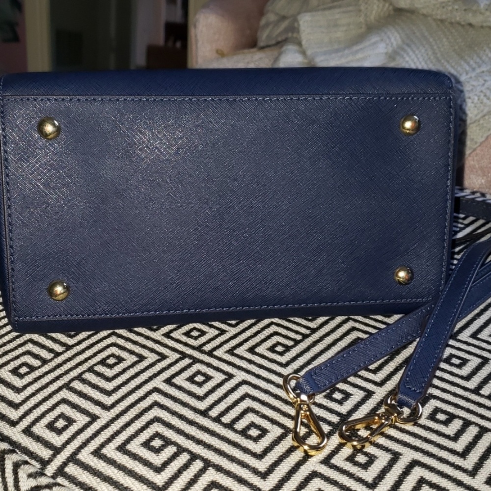Michael Kors satchel - Picture 7 of 7